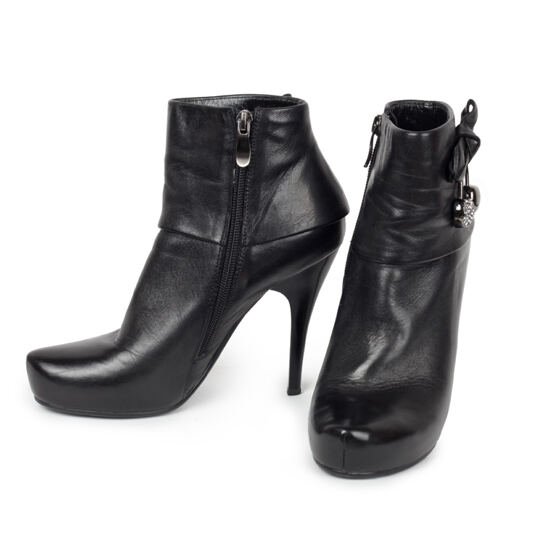 Lederschuhe